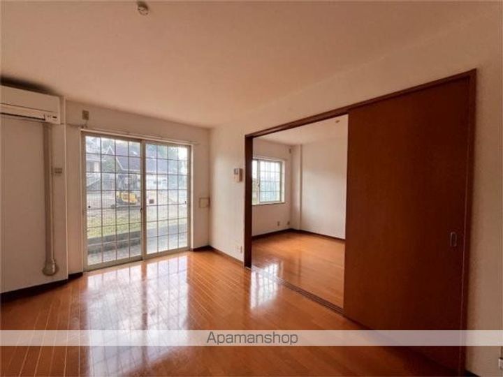 千葉県船橋市金杉3丁目の賃貸アパートの内装