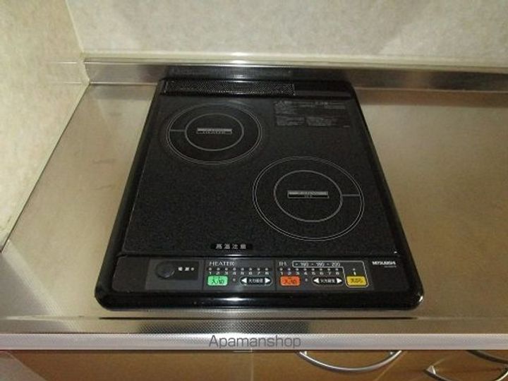 シャンブル八木山401の内装