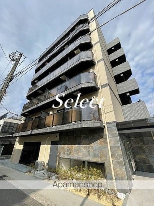 ラヴェニール横浜蒔田の外観