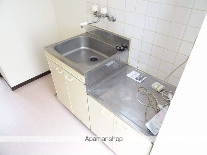 ロフティ栄のキッチン