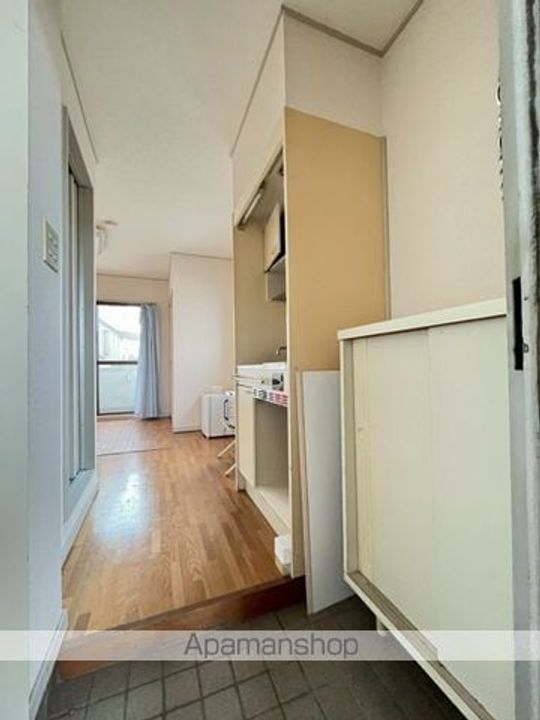 松中ビル307の玄関