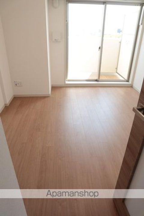 フォレストインサイド深井の内装