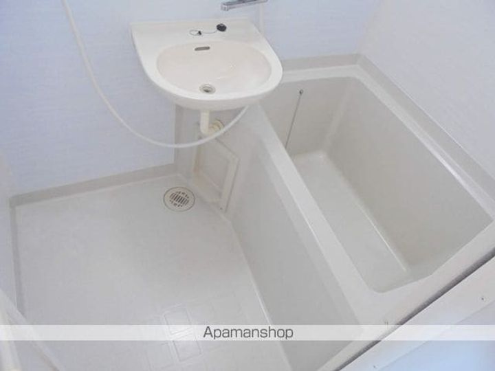 フレグランスブルーウイングの風呂