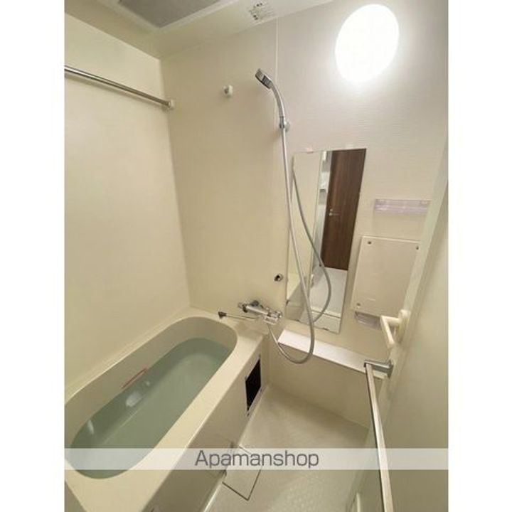 コンフォリア・リヴ森下MUTIOの風呂