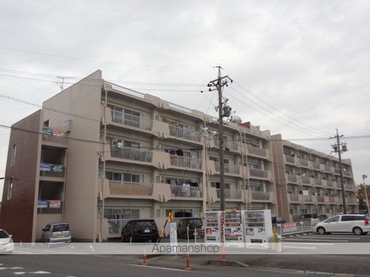 西荘ビルの外観