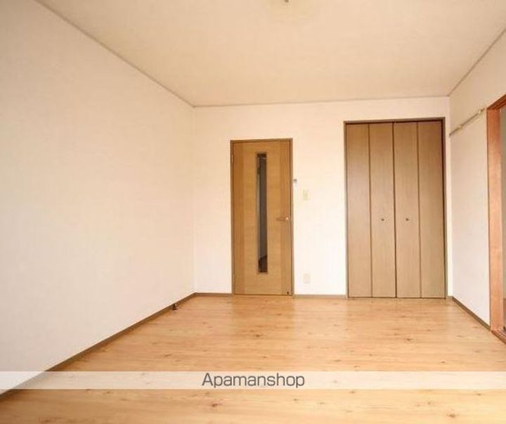 香川県高松市成合町の賃貸アパートの内装