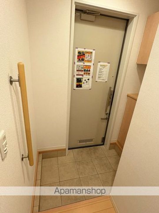 シャーメゾン セレッソの玄関