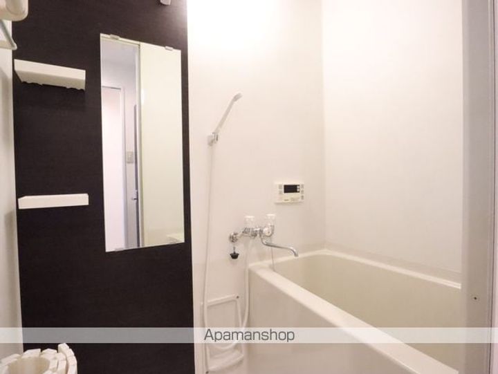 セントラル川名の風呂