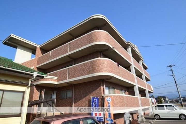 マンションティアラ301の外観