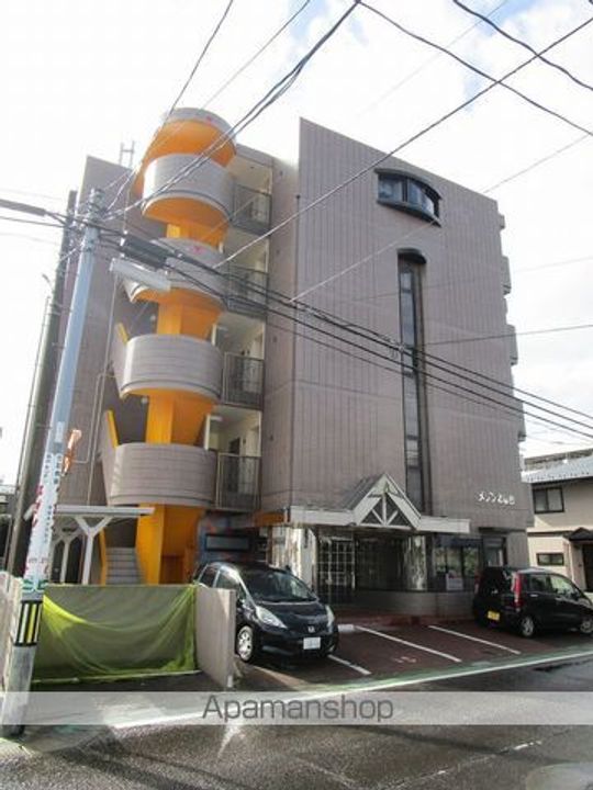 メゾン北仙台201の外観