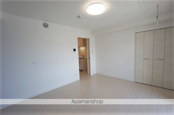 アヴェニール屋形町503の内装