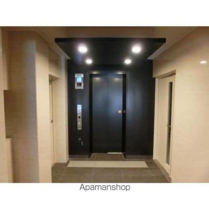 パークアクシス小伝馬町の外観