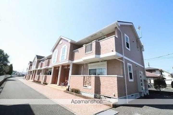 東京都立川市一番町1丁目の賃貸アパートの外観