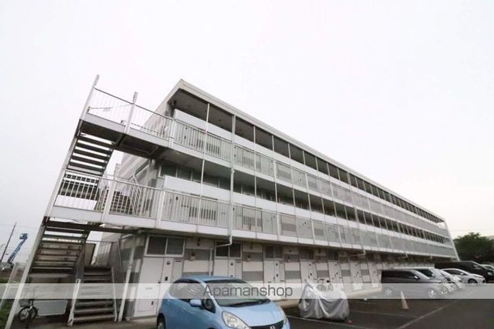 レオパレス西砂川の外観