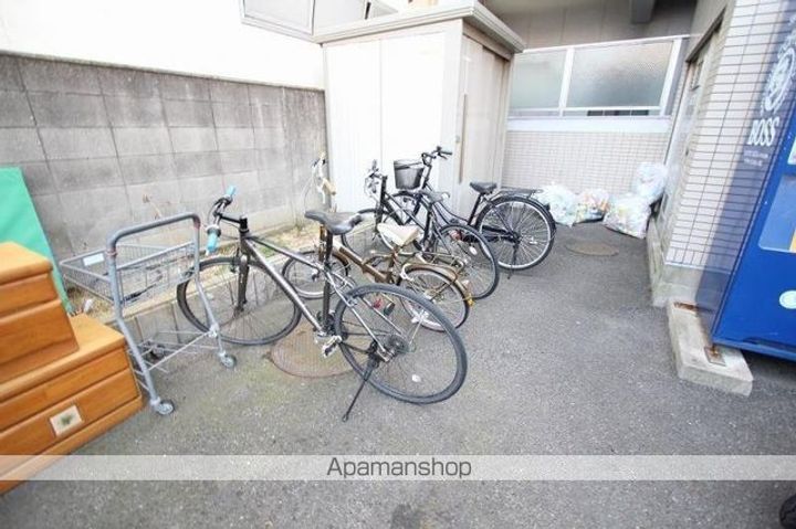 ラ・パルフェ・ド・コリエのその他画像