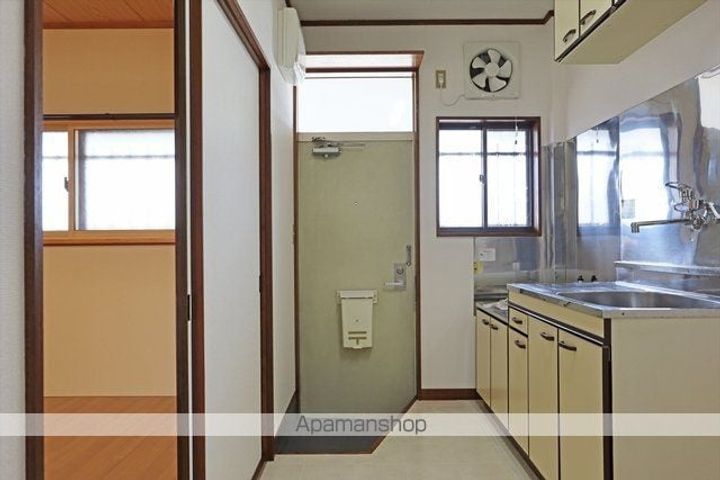 福島県郡山市島2丁目の賃貸アパートの内装