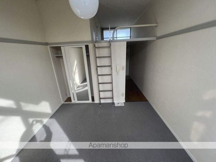 ソレーユ105の内装