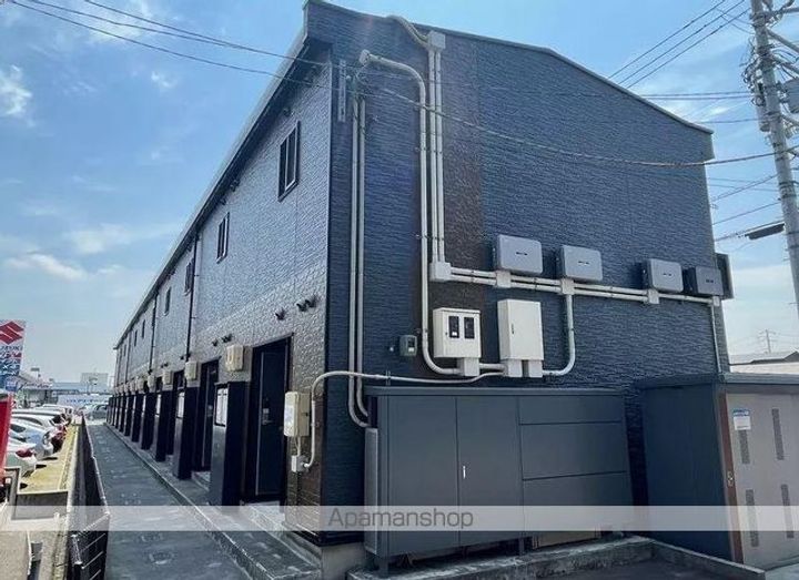 香川県高松市林町の賃貸アパートの外観