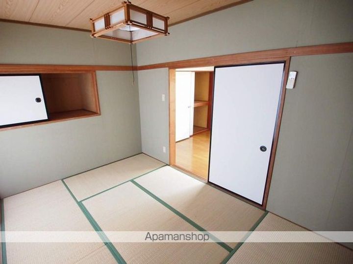 メゾンハイクレストの内装