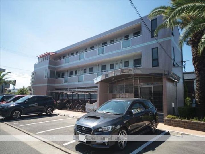 香川県高松市松縄町の賃貸マンションの外観