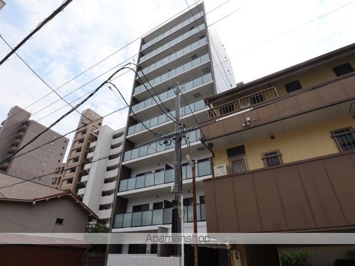 愛知県名古屋市東区泉2丁目の賃貸マンションの外観