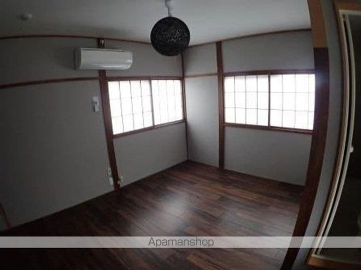 ハイム寄居町の居間