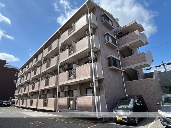大阪府堺市堺区北庄町3丁の賃貸マンションの外観