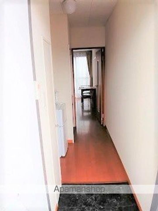 レオパレスヒメル名取205の玄関