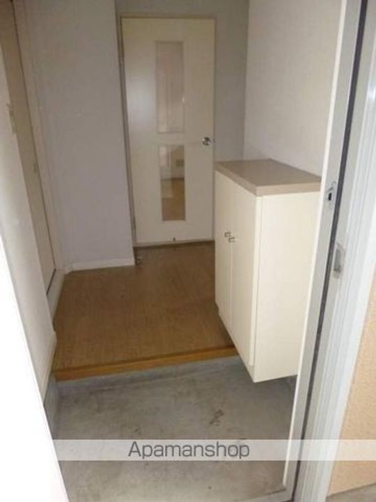 メゾンエスポワールA102の玄関