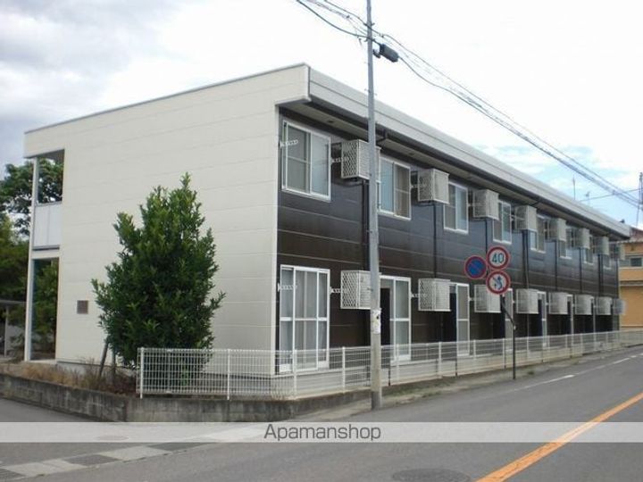 レオパレスレジーナ105の外観