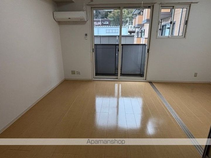 ウエストハイツ・セントラルハイツ セントラルハイツの居間