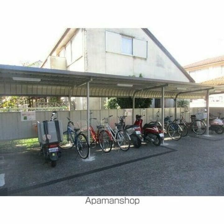 メゾン菊寿台の外観
