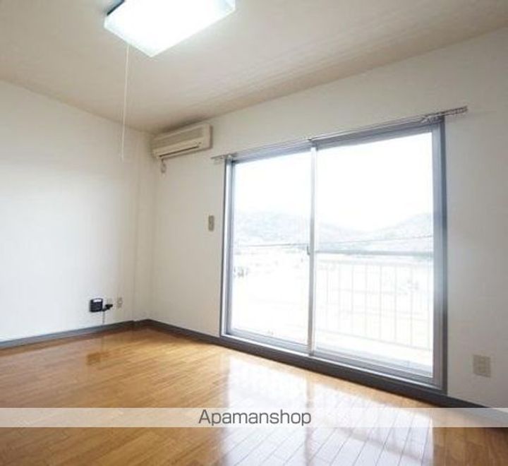 LA・FLEUR II203の内装