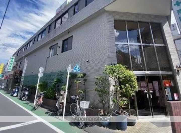 フルール・ラ・メールの周辺