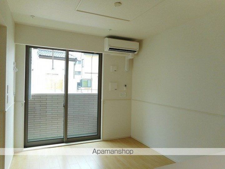 グレイス 多加木の居間