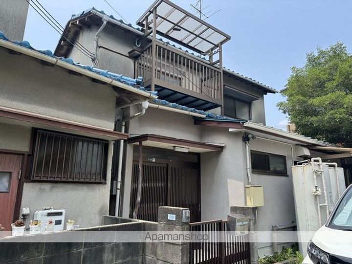 大阪府豊中市春日町2丁目(一戸建)の賃貸物件の外観