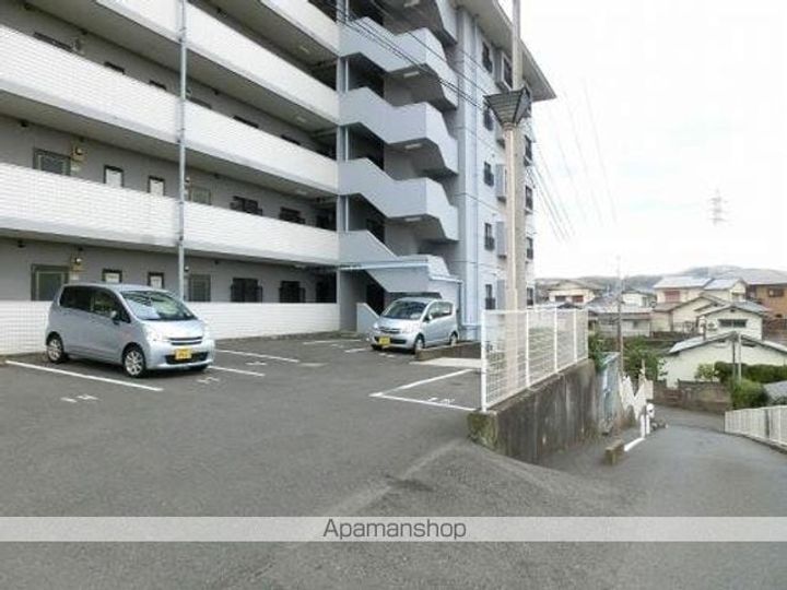 フジエホワイトローザ熊谷 309号室のその他画像