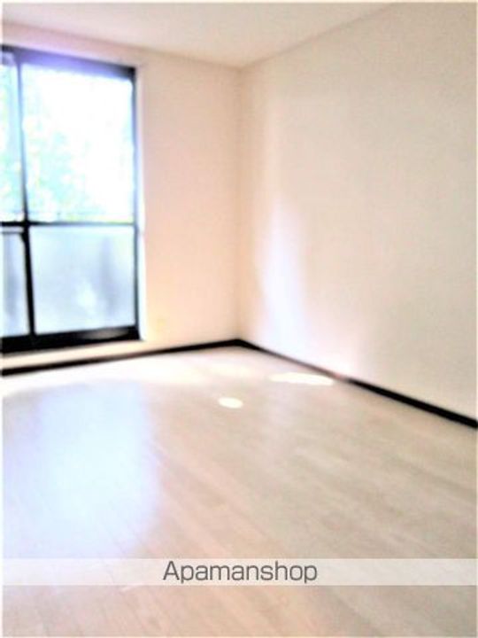 桜ヶ丘アパートメント202の内装