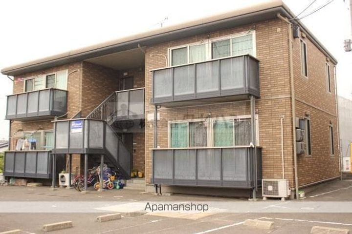 アムールミシマ E棟の外観