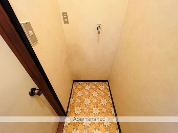 コーポ恵理(コーポエリ)10の内装