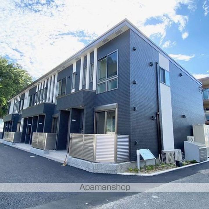 滋賀県彦根市正法寺町の賃貸アパートの外観