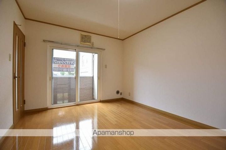 ラマーレ202の内装