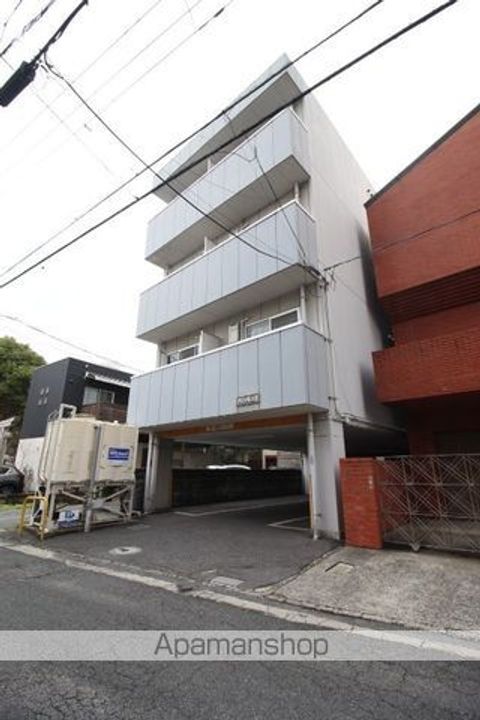 岡山県岡山市北区大供表町の賃貸マンションの外観