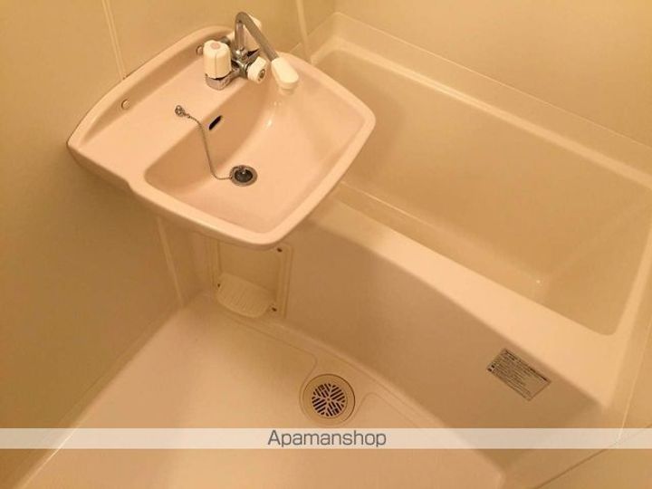 静岡県浜松市中央区西浅田1丁目の賃貸アパートの風呂