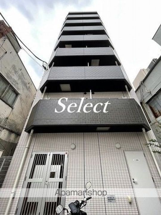 PREMIUM CUBE 関内の外観