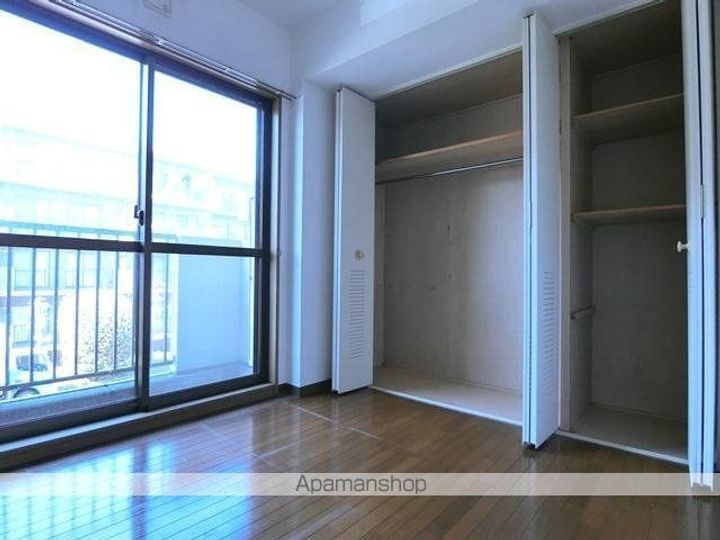 フィール野川Aの居間