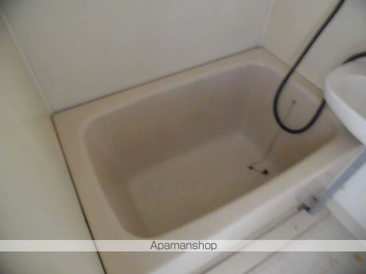 レジデンス山口A棟102の風呂