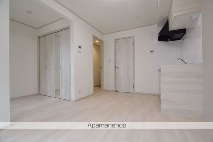 BELANGRIAK国見の居間