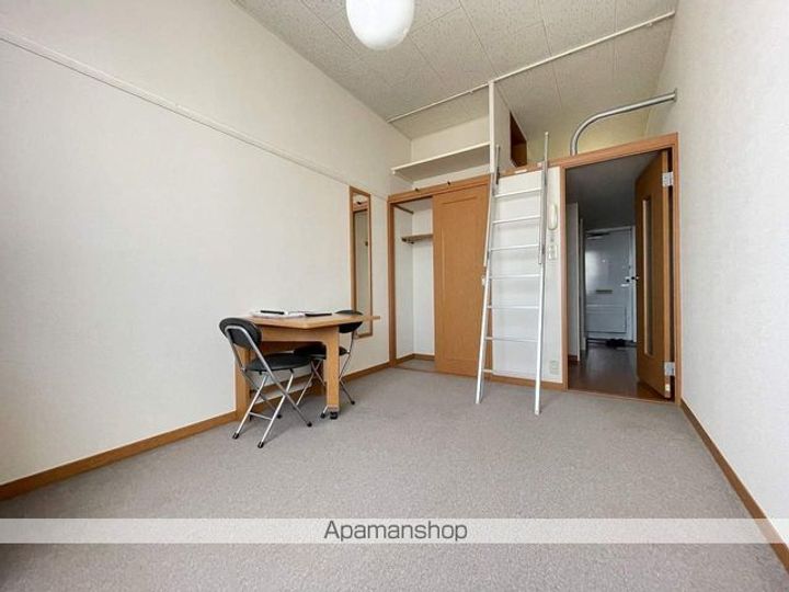 レオパレスガーデンセレーノの内装