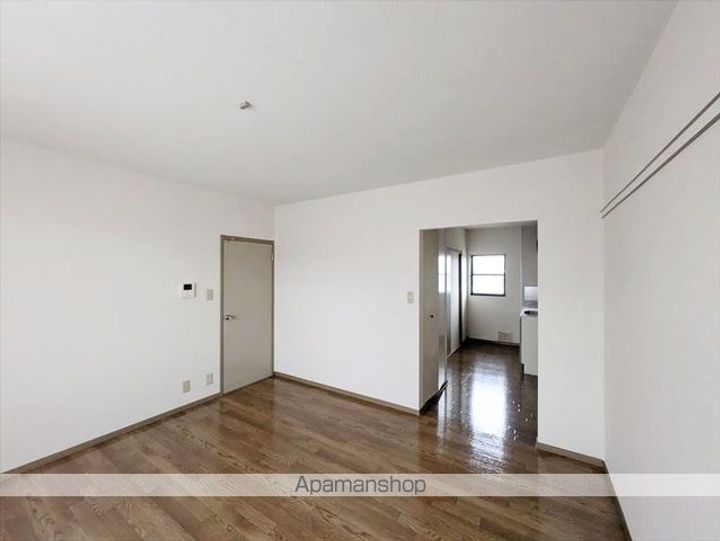 岡山県倉敷市中島の賃貸アパートの内装